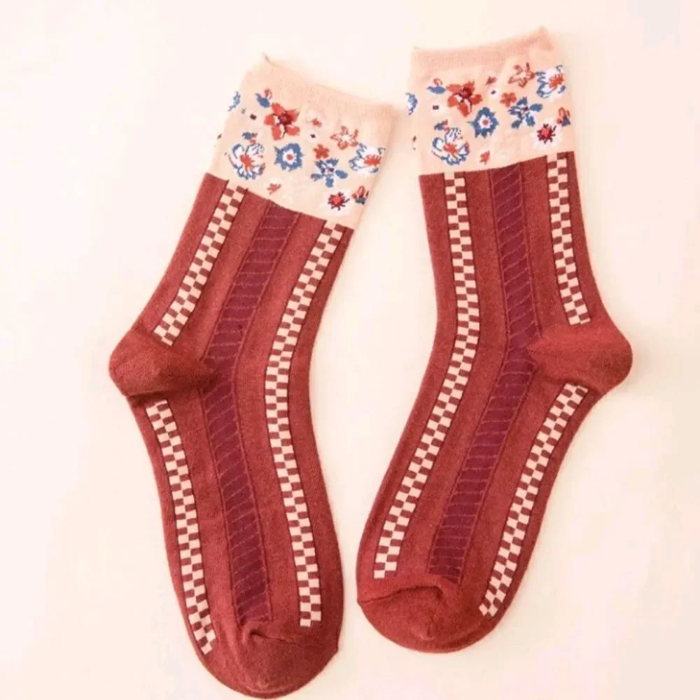 Great material pair of socks